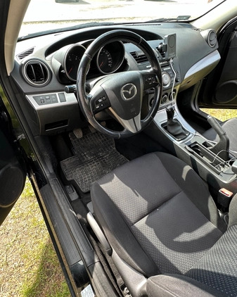 Mazda 3 cena 16500 przebieg: 226431, rok produkcji 2010 z Warszawa małe 121